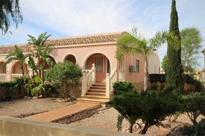 2 bedroom bungalows for sale in Sierra Golf