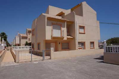 2 Bedroom Semi Detached in Playa Flamenca for Sale