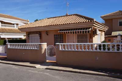 Detached Villa in Punta Prima for Sale