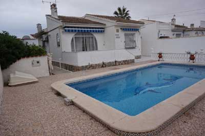 2 Bedroom Villa in Torrevieja for Sale
